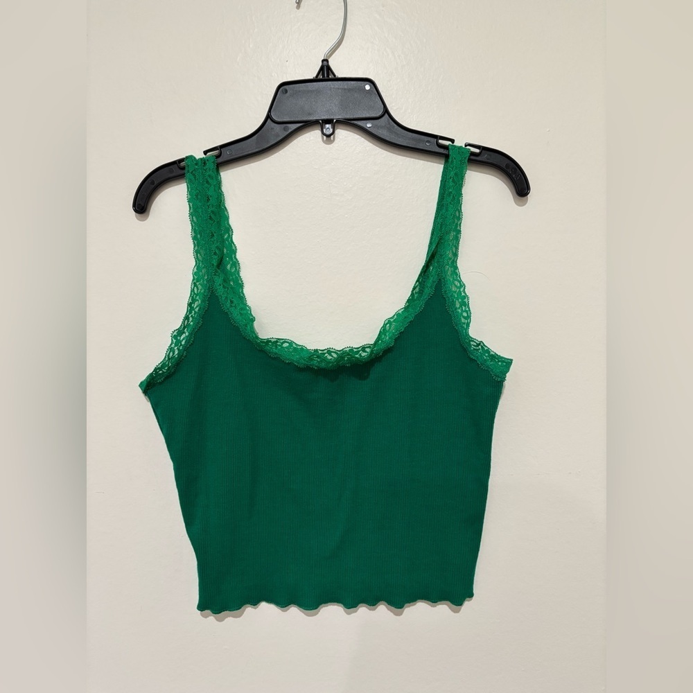 Cotton On Emerald Lace tank size medium